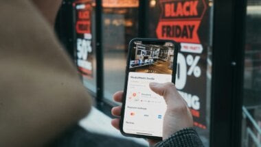 customer visiting a retailer because of no minimum advertised price policy
