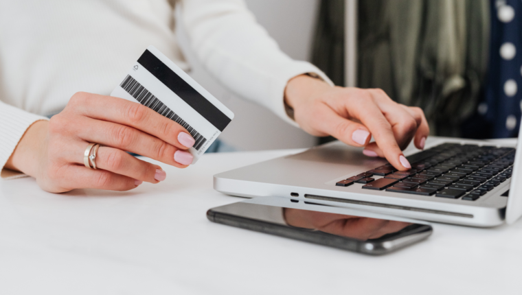 how to sell subscriptions to get loyal customers instead of one-time purchasers